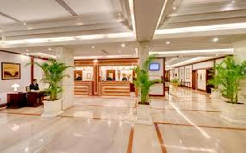 Hotel Hindusthan International, Варанасі Екстер'єр фото
