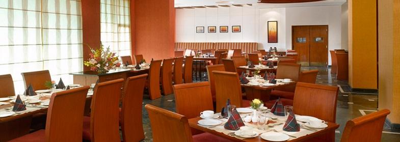 Hotel Hindusthan International, Варанасі Екстер'єр фото